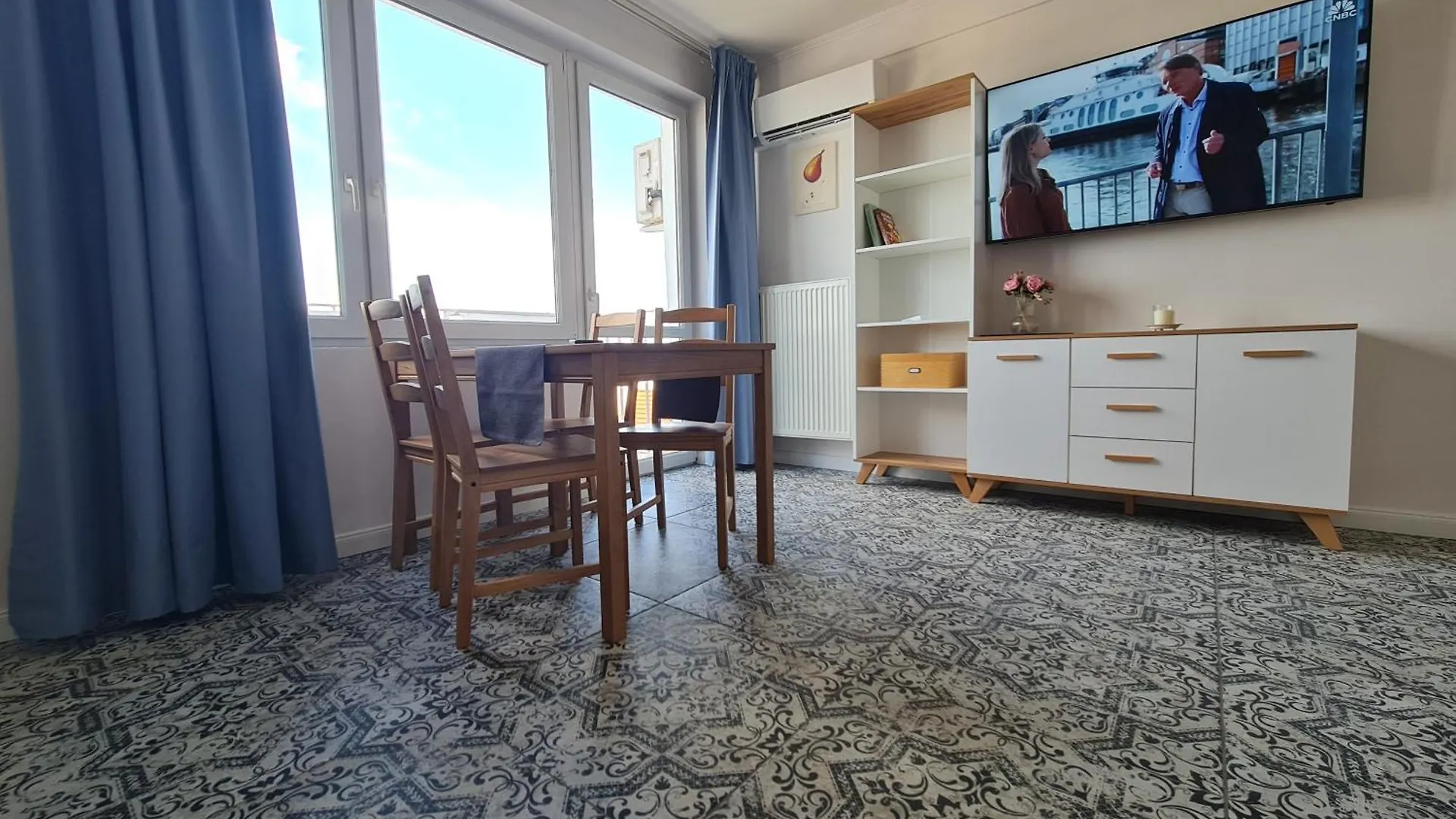 Apartment Apartament Wschodni Z Balkonem 4 Osoby Warsaw Poland